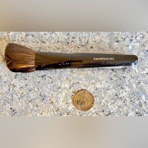 bareMinerals Professional Makeup Brush Angled Face- Black B7